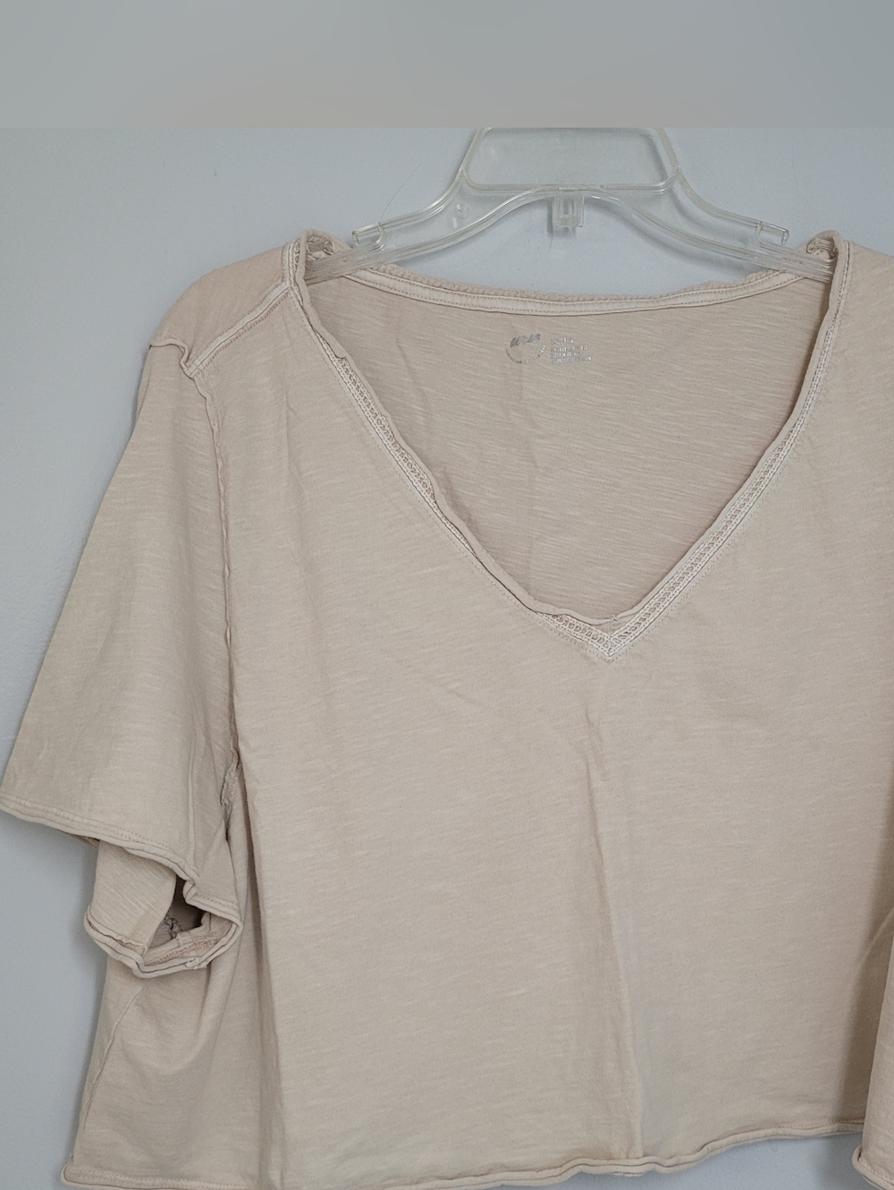 aerie Light Beige V-Neck Short Sleeve  Cropped Tee XXL